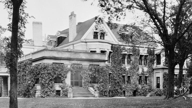 Winnipeg mansion, 1924. Wealthy Winnipeggers built lavish homes south of the city’s downtown.